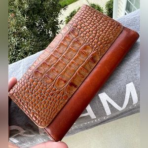 😳SALE😳 🔐🤎⏳ EVUC BRAHMIN VINTAGE Tuscan Trifold Wallet ⏳🤎🔐